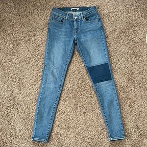 Levi 710 super skinny Jeans size 28